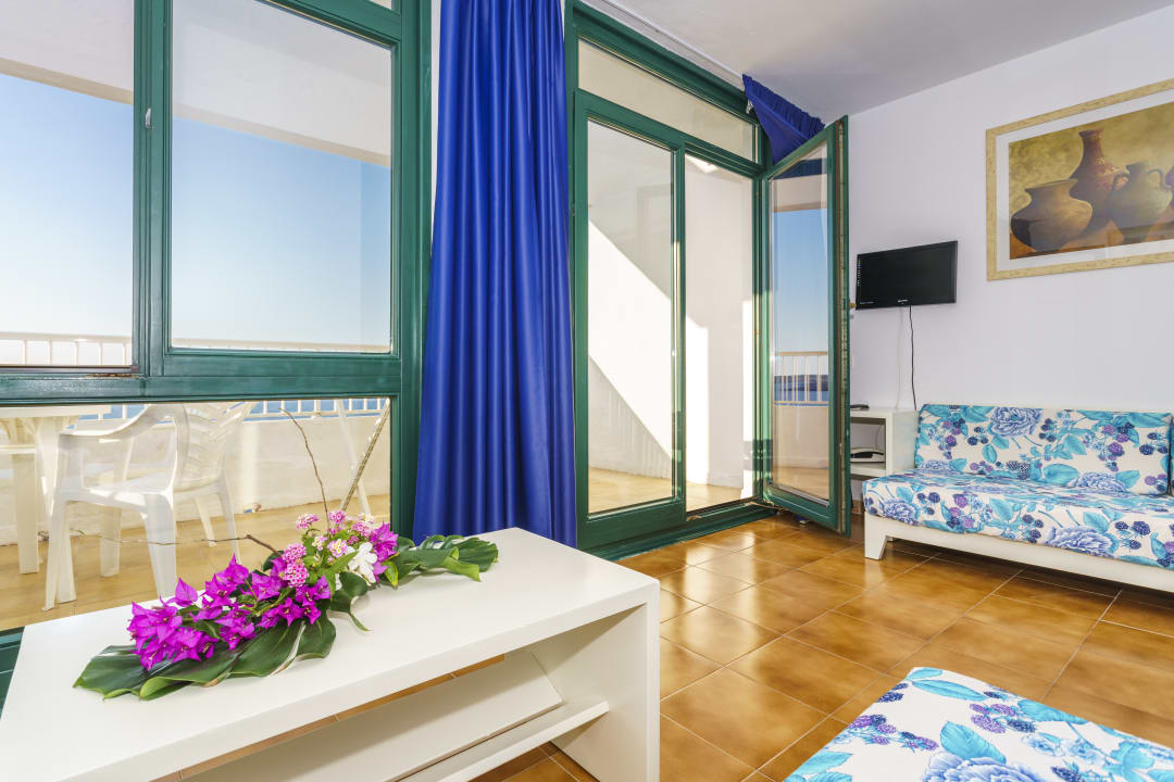 Zimmer Beach Club Hotel-Apartments