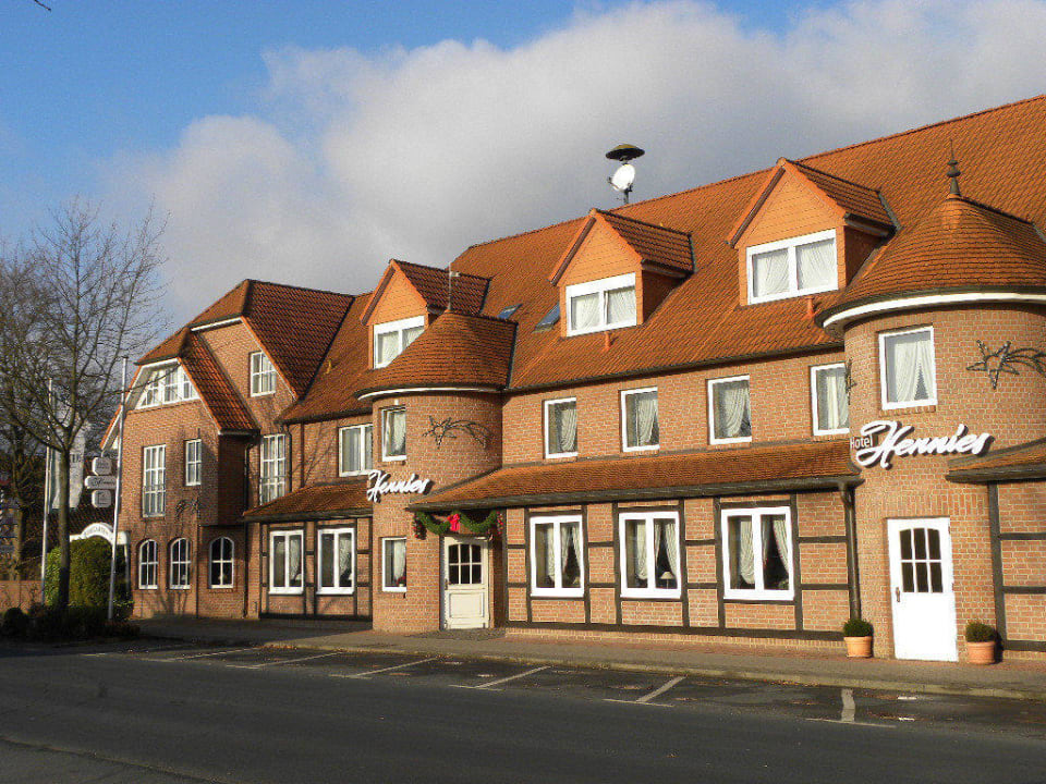 Hotel Hennies, Isernhagen-Altwarmbüchen Hotel Hennies