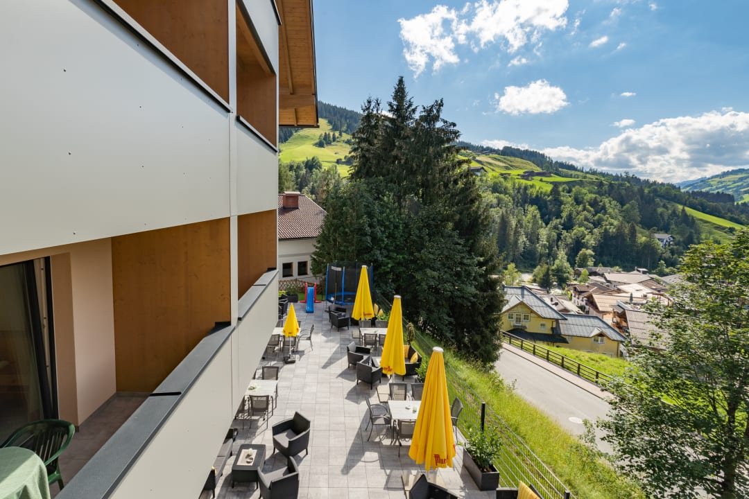 Ausblick Familien- & Wanderhotel Erika