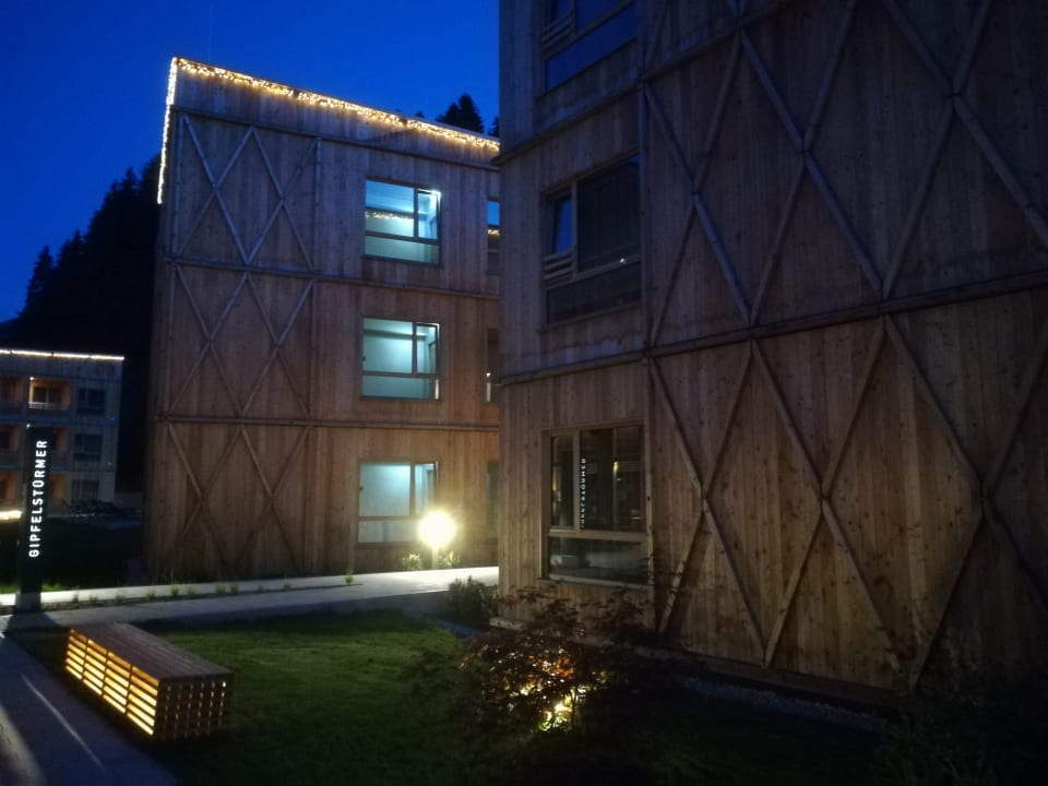 Außenansicht Tirol Lodge