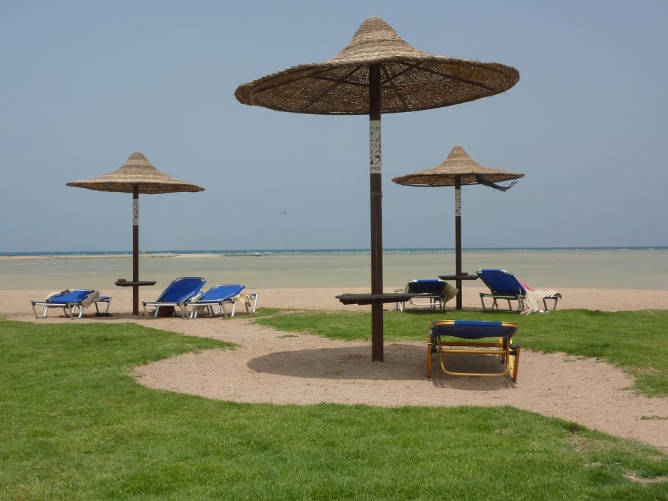 Plaża czysta i zadbana JAZ Aquamarine Resort