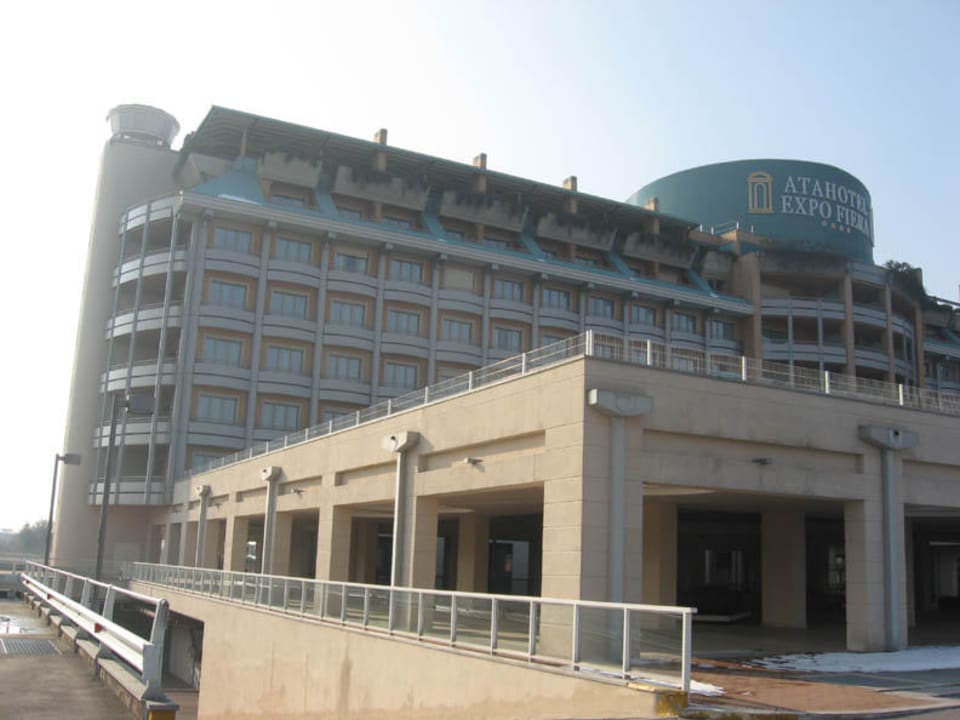 Aussenaufnahme UNAHOTELS Expo Fiera Milano