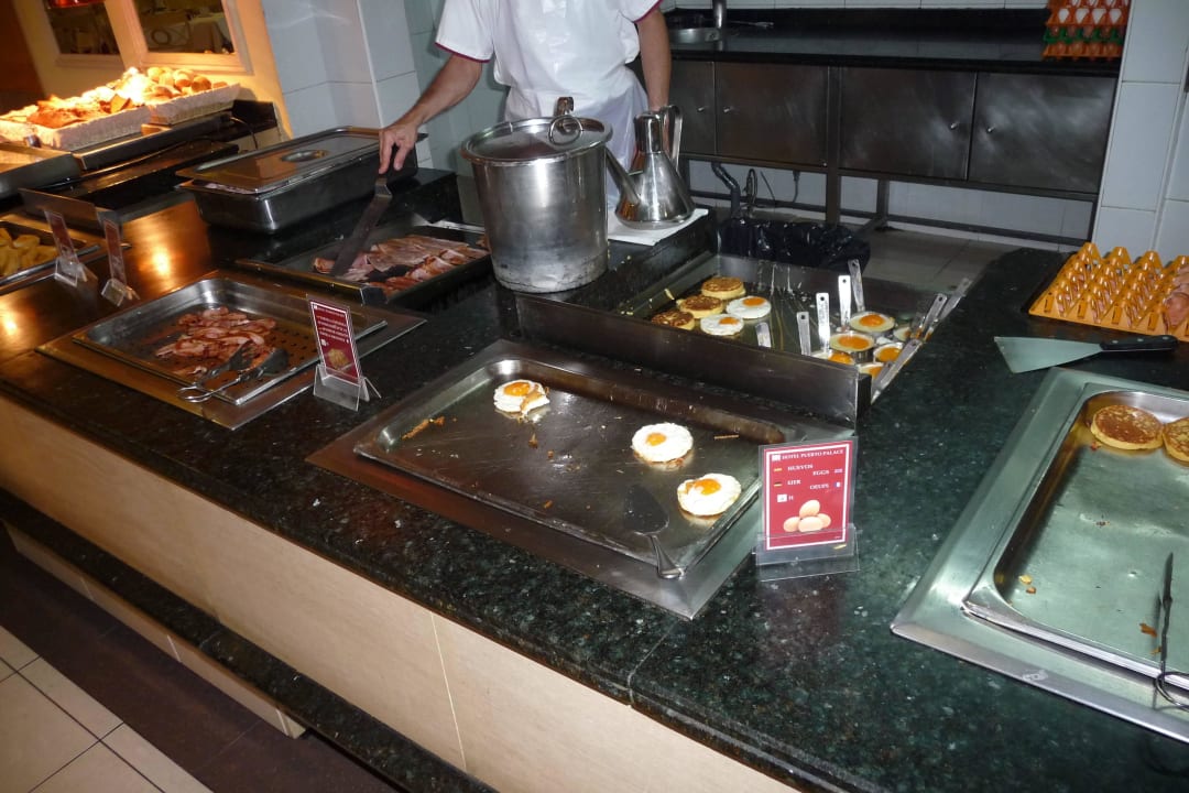 Hmm..  Hotel Puerto Palace