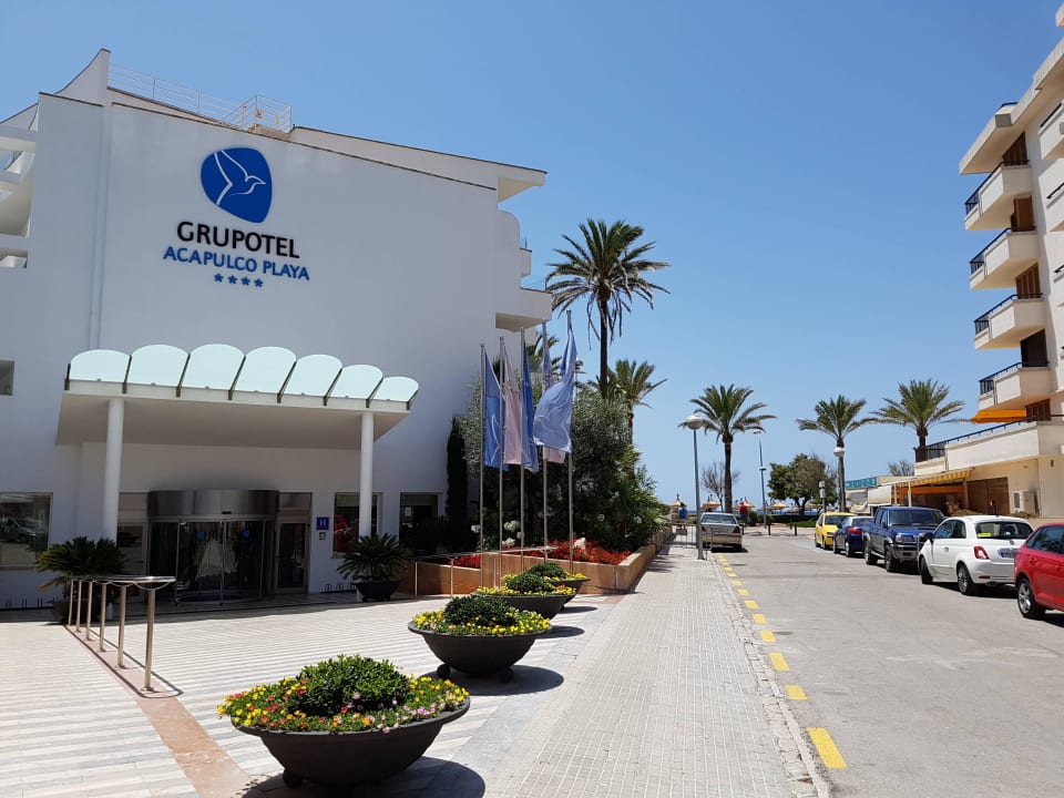 Hoteleingang Grupotel Acapulco Playa - Adults Only