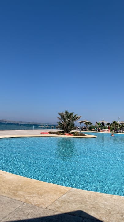 Pool Hotel Horizon Beach Resort