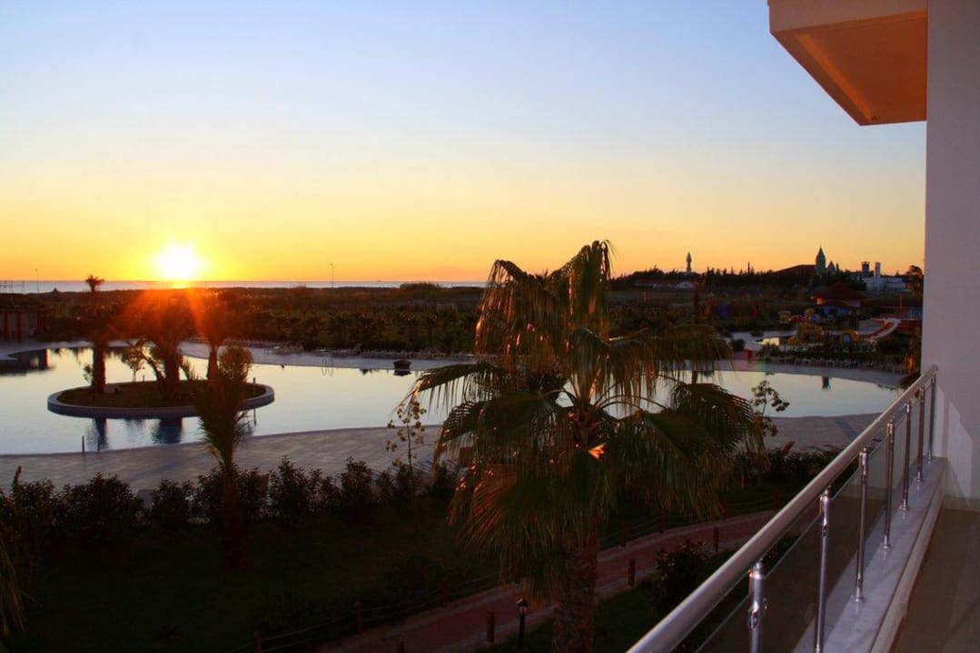 Sonnenuntergang Seaden Sea World Resort & Spa