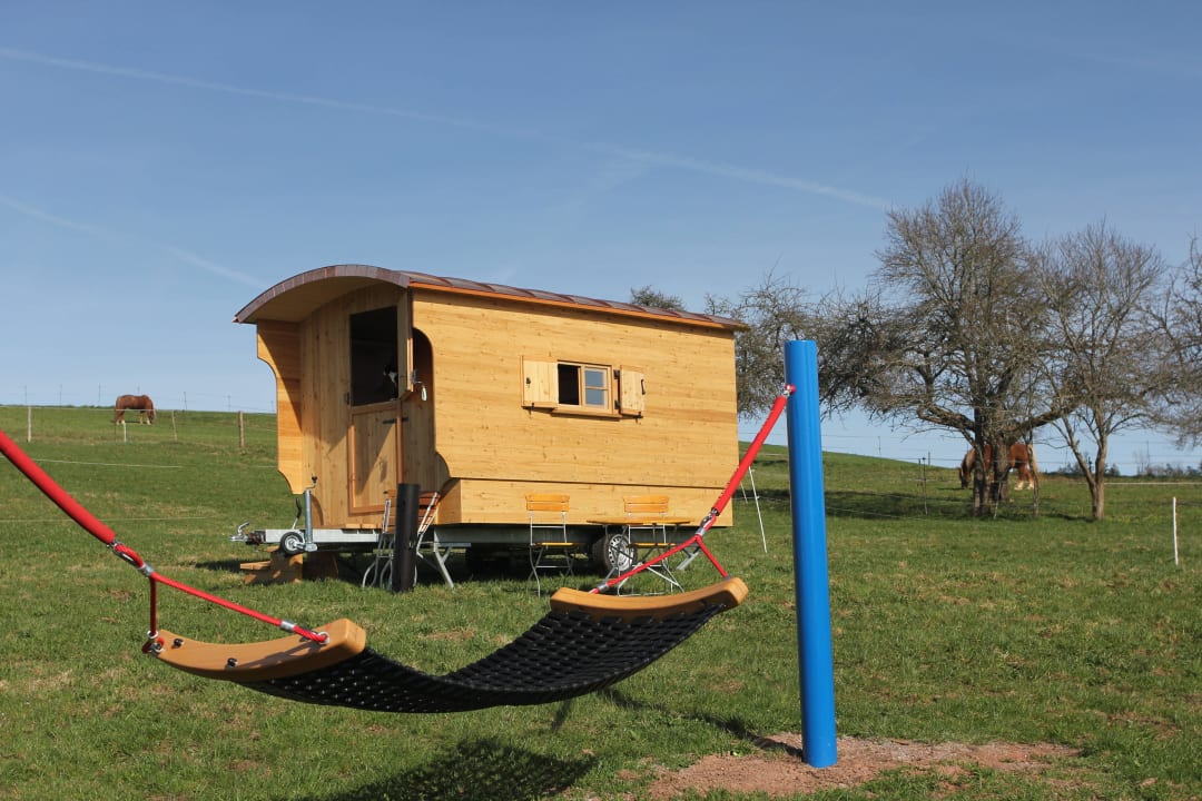 Urige übernachtung im Schäferwagen Ferienbauernhof Hirschfeld