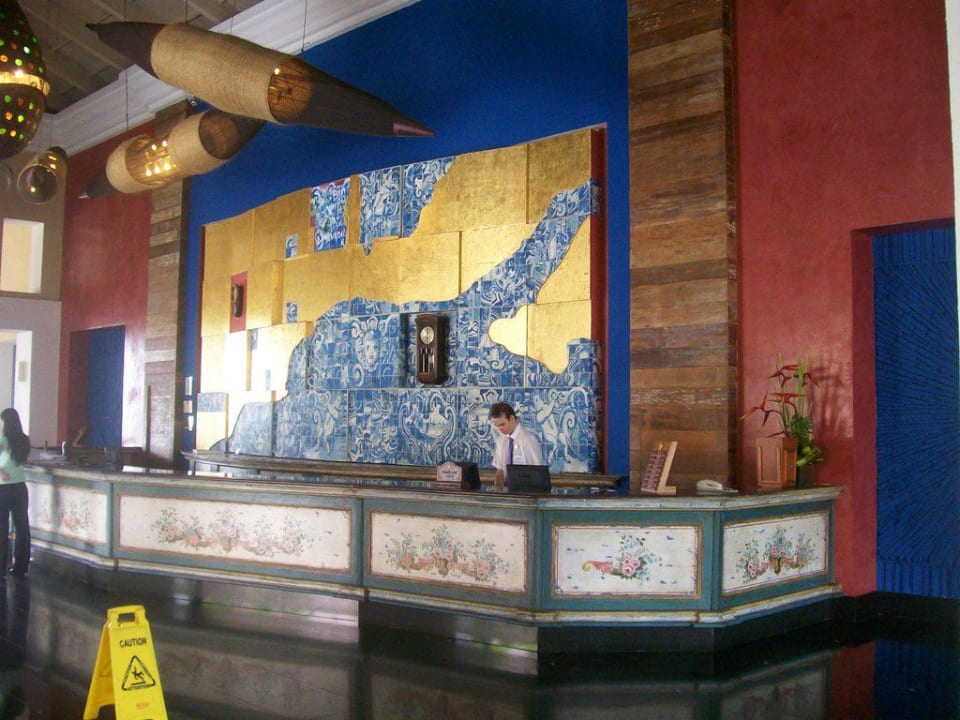 Rezeption Iberostar Waves Bahia