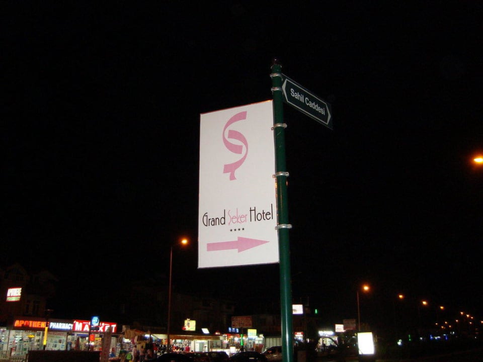 Aussen Grand Seker Hotel