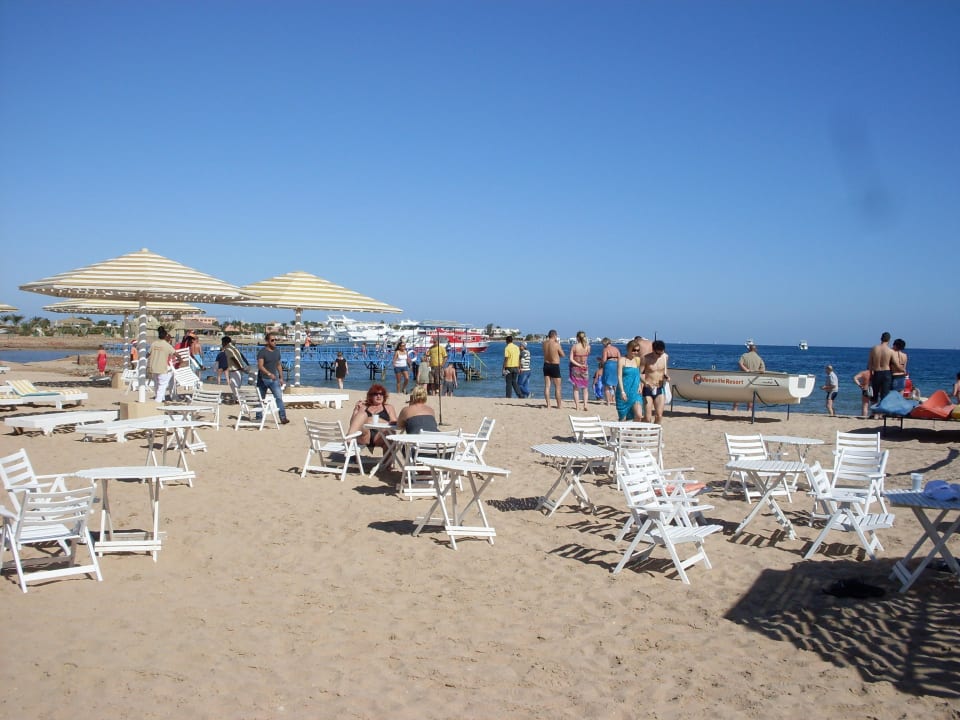 Was kommt denn da übers Wasser? Menaville Safaga