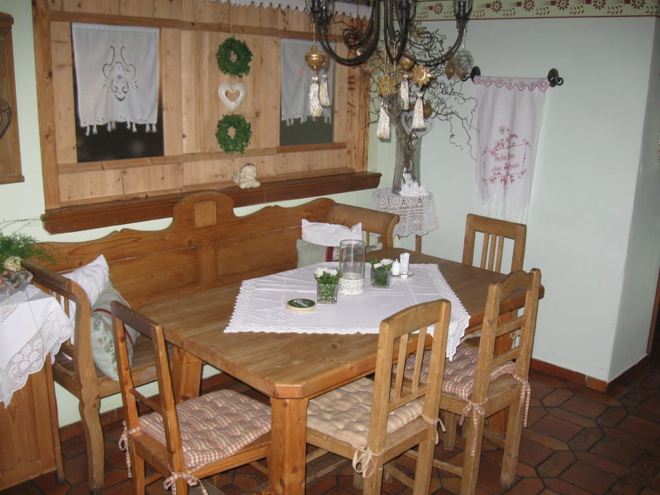 Gemütlicher Frühstücksraum Landgasthof Friedl