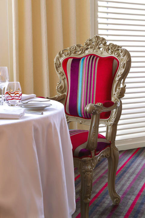 Restaurant - La Tavola MGallery Nest Paris La Défense Ex Sofitel