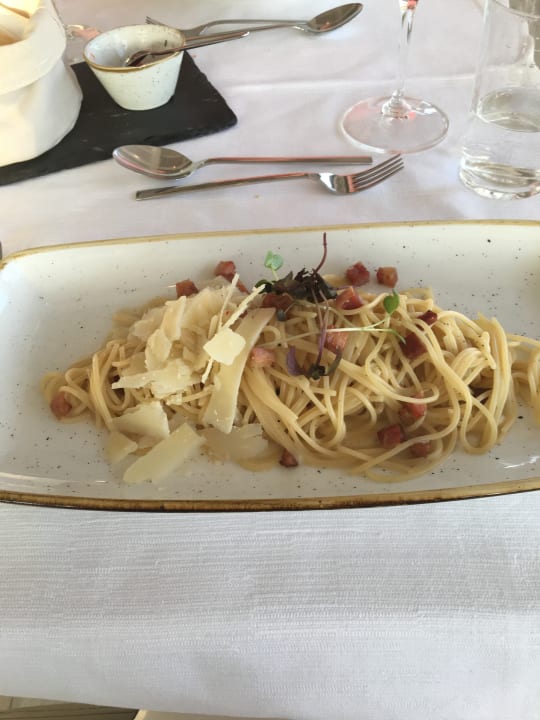 Restaurant Ikos Olivia