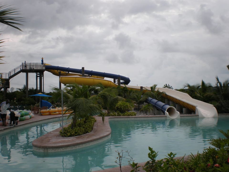 Waterworld Beaches Turks & Caicos