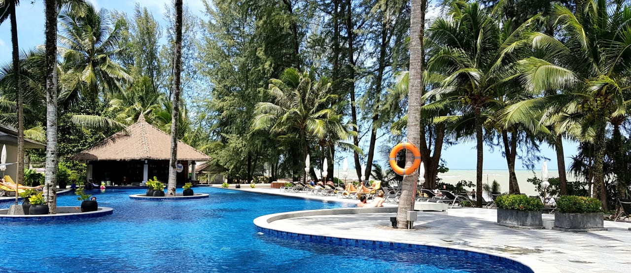pool-x10-khaolak-resort-nang-thong-beach-holidaycheck-khao-lak