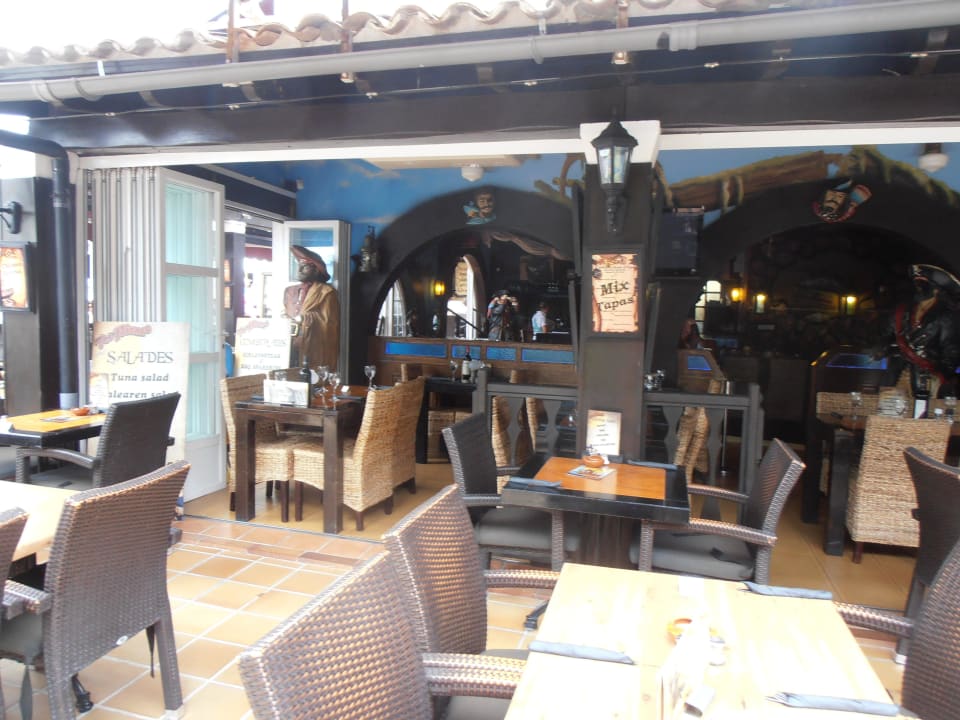 Viele Restaurants in Nähe des Hotel Ses Puntetes Hotel Ses Puntetes