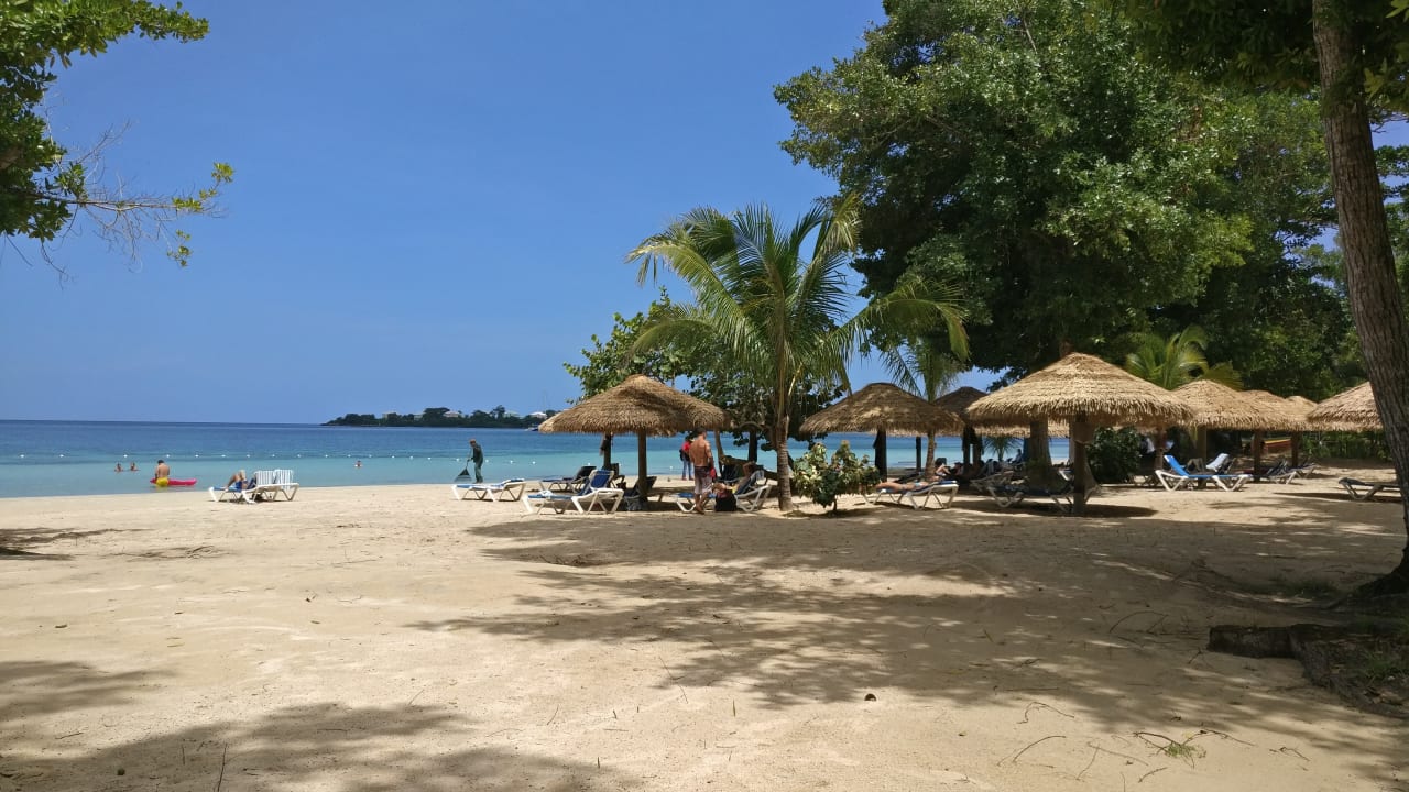 Strand Sunset at the Palms Resort - Adults Only