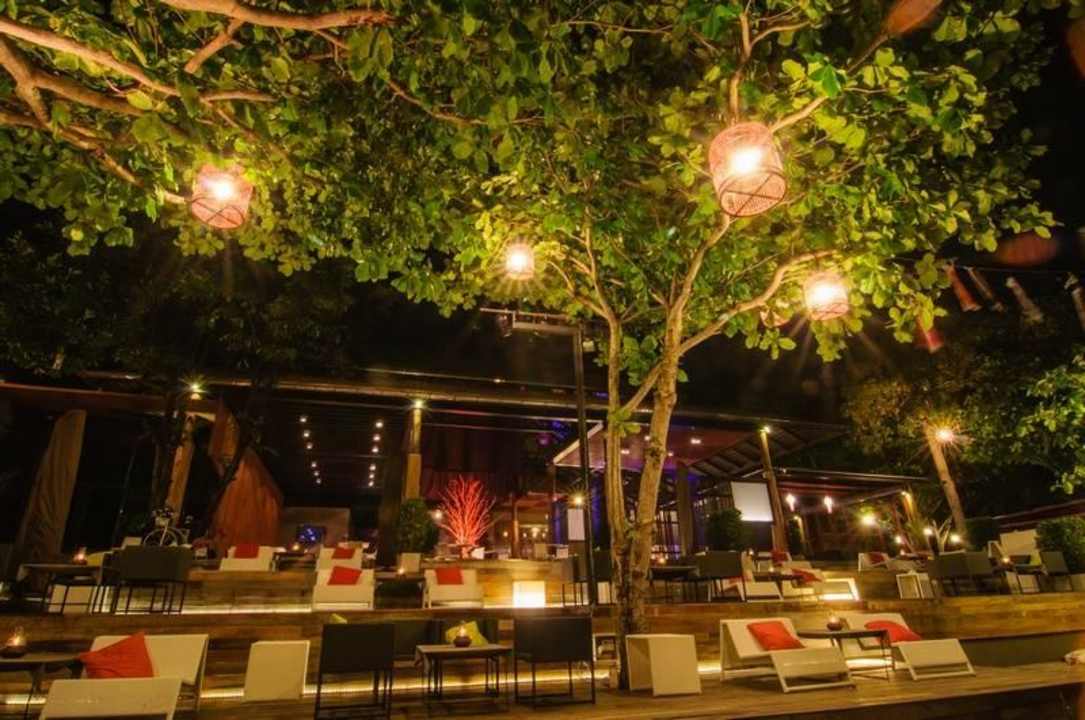 De Grand Restaurant  Samed Grandview Resort