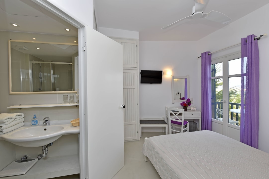 Single room  Kalypso Hotel
