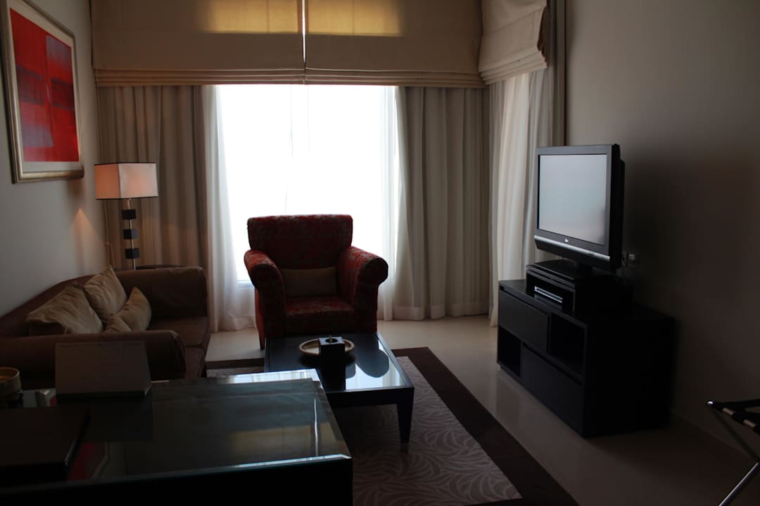 Wohnzimmer Suite mit Meerblick Two Seasons Hotel & Apartments