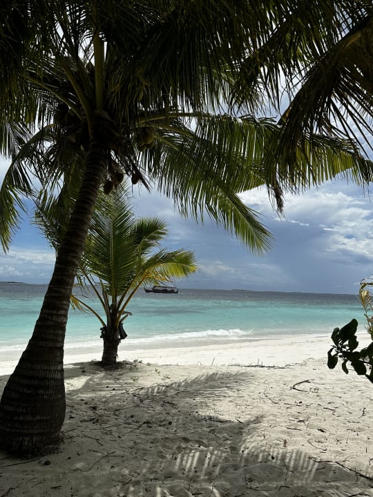 Strand Adaaran Select Meedhupparu Island Resort - Premium All Inclusive