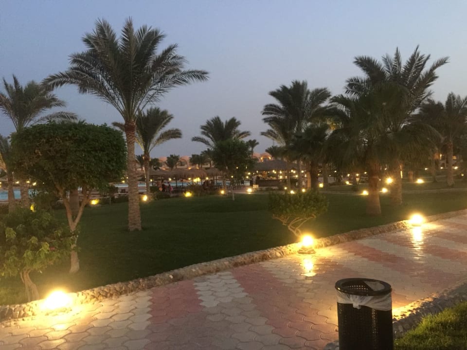 Außenansicht Three Corners Sea Beach Resort