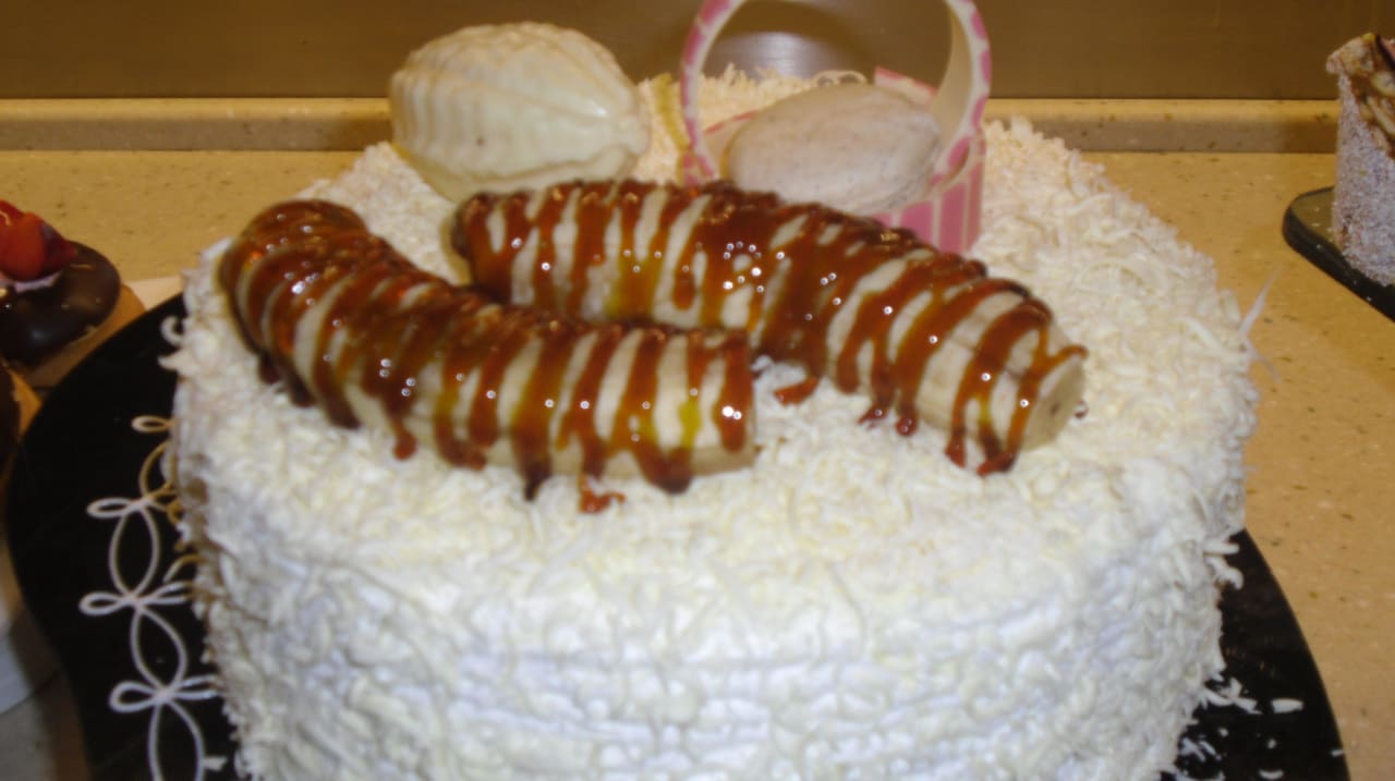 Lecker  Arum Barut Collection