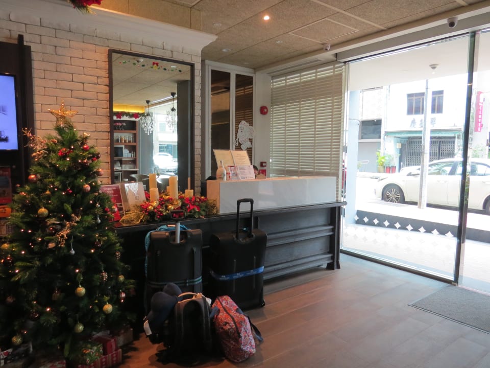 Lobby Hotel Bencoolen @ Hong Kong Street