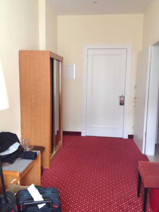 Eingang acom Hotel Berlin Kurfürstendamm