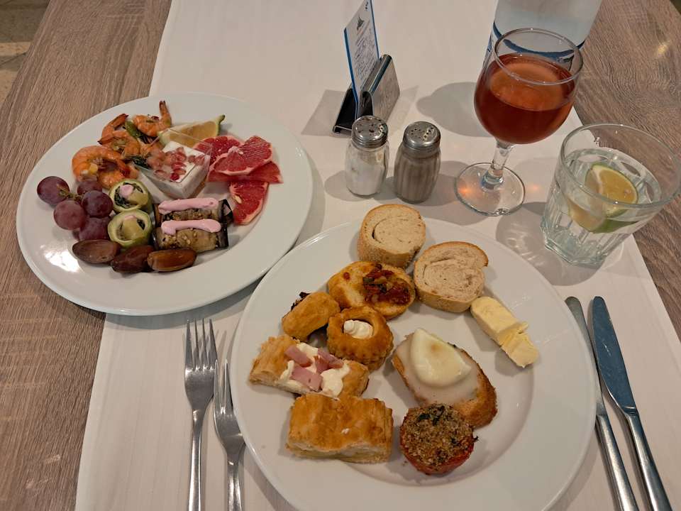 Gastro Sahara Beach Aquapark & Resort