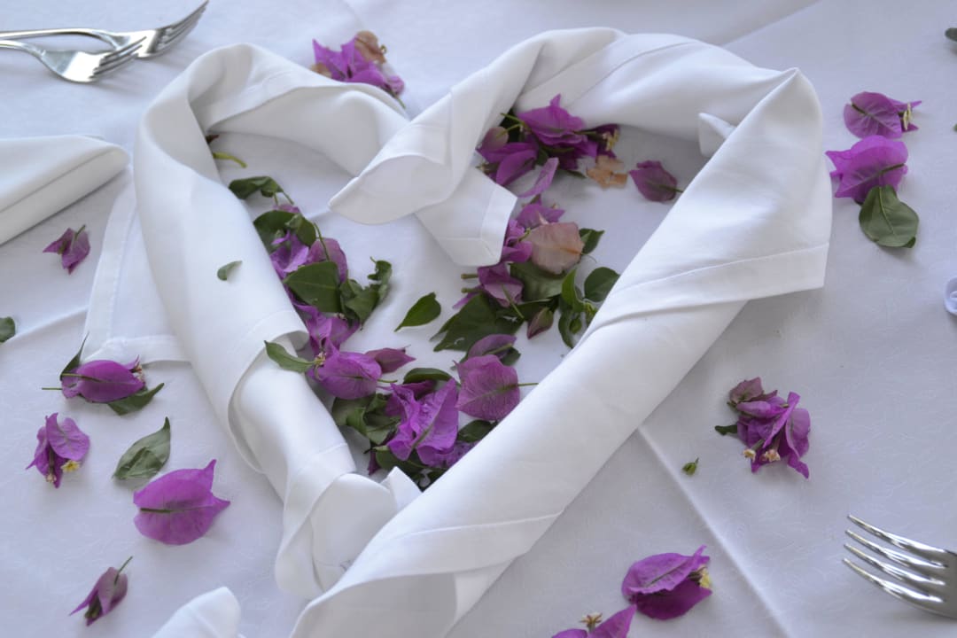 Eine von 21 Abenddeckos Hane Family Resort