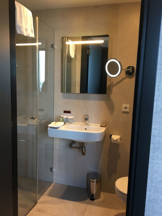 Zimmer DoubleTree by Hilton Amsterdam - NDSM Wharf