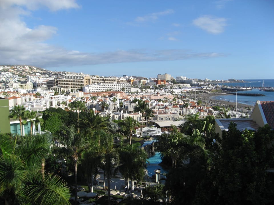 Vom Zimmer über dem Pool & Adeje Adrián Hoteles Jardines de Nivaria