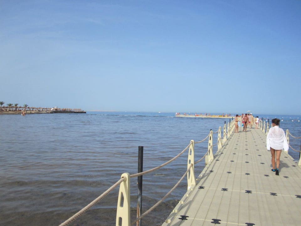 Der Steeg der ins Meer geht Pickalbatros Palace Resort