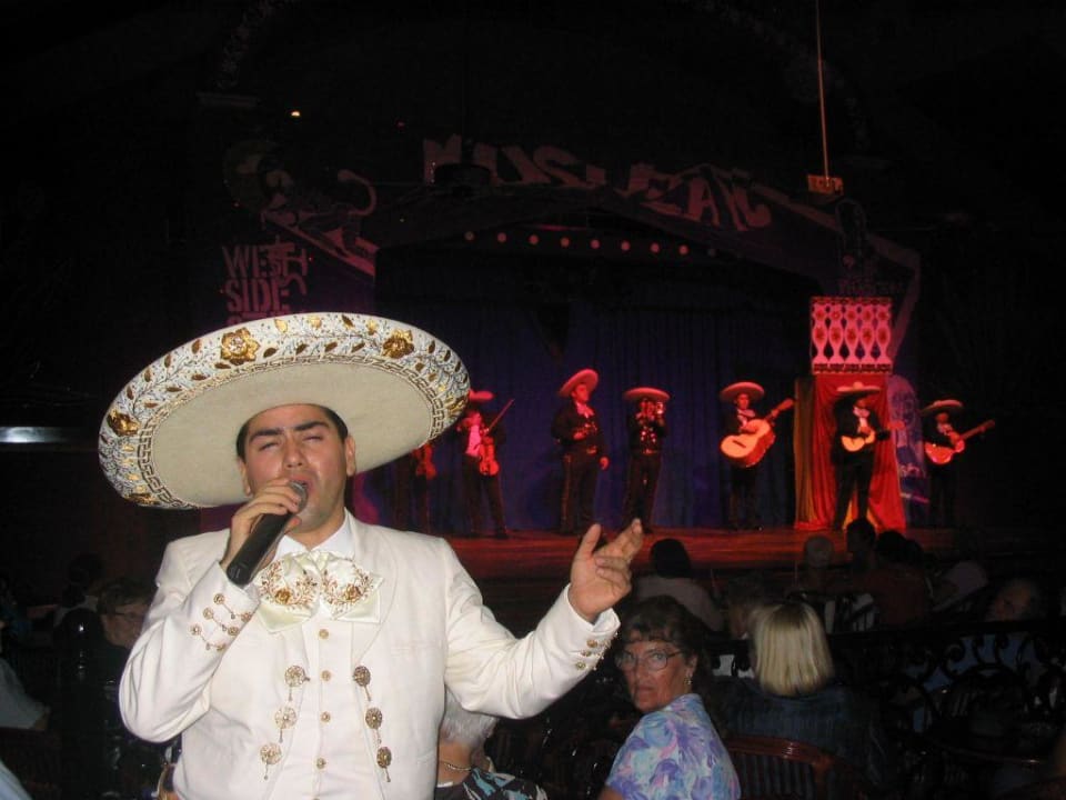Mariachis bei der Abendunterhaltung Hotel Riu Tequila