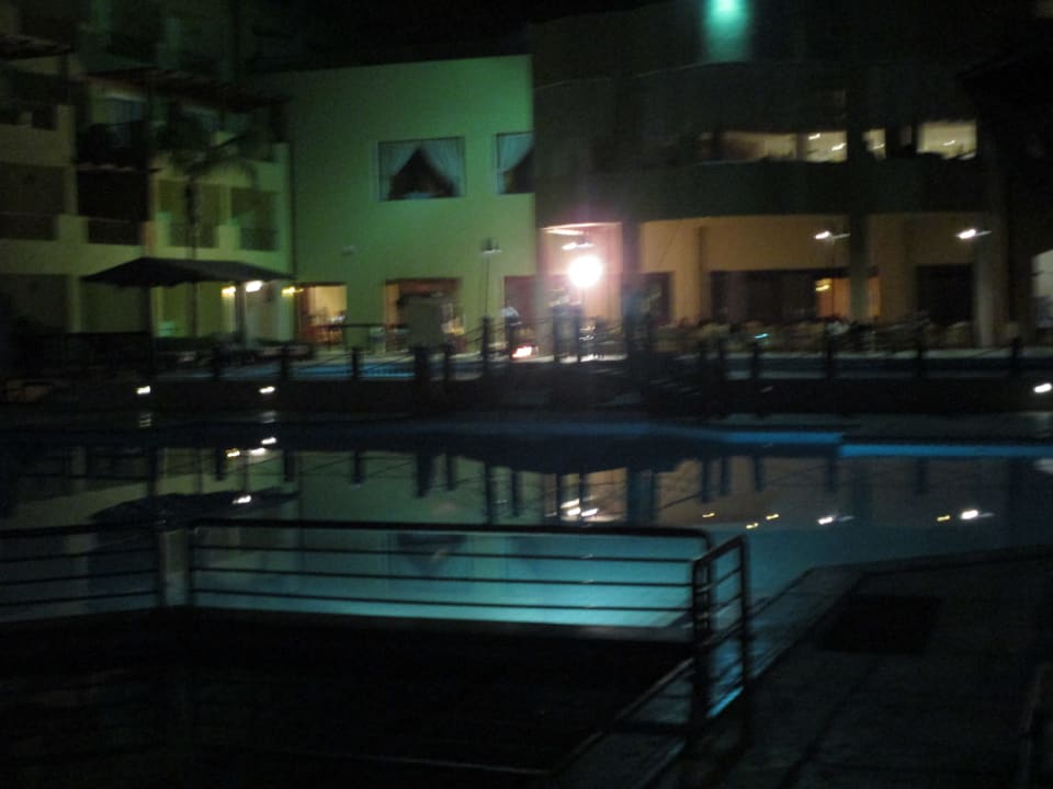 Pool Imperial Shams Abu Soma