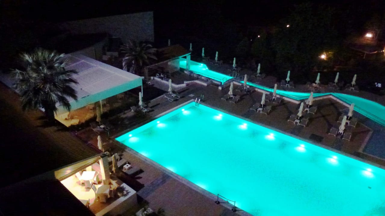 Pool Olympian Bay Grand Resort