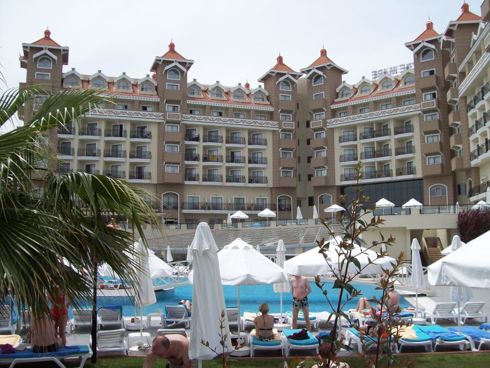 Blick vom Pool Side Mare Resort & Spa