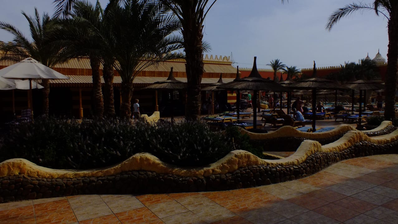 Sehr schöne Gartenanlage Pickalbatros Alf Leila Wa Leila Resort - Neverland Hurghada