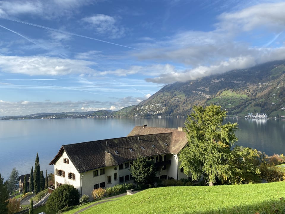 Außenansicht See- und Seminarhotel FloraAlpina