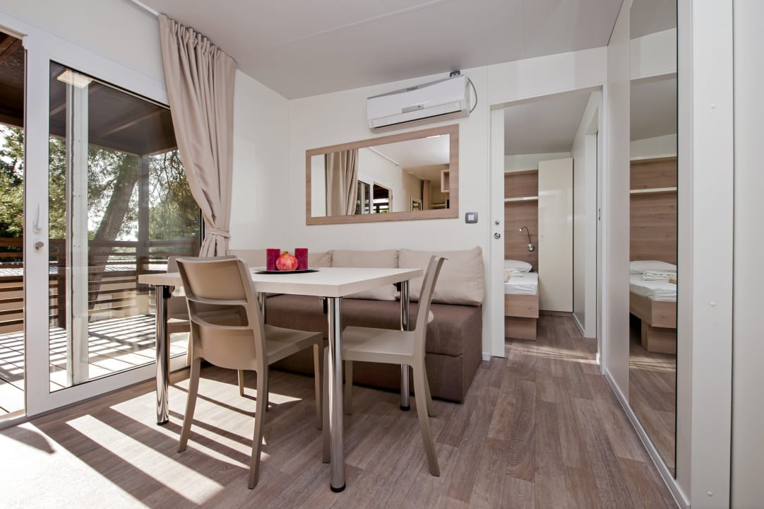 Zimmer Mobile Homes Mediteran kamp in Campsite Porton