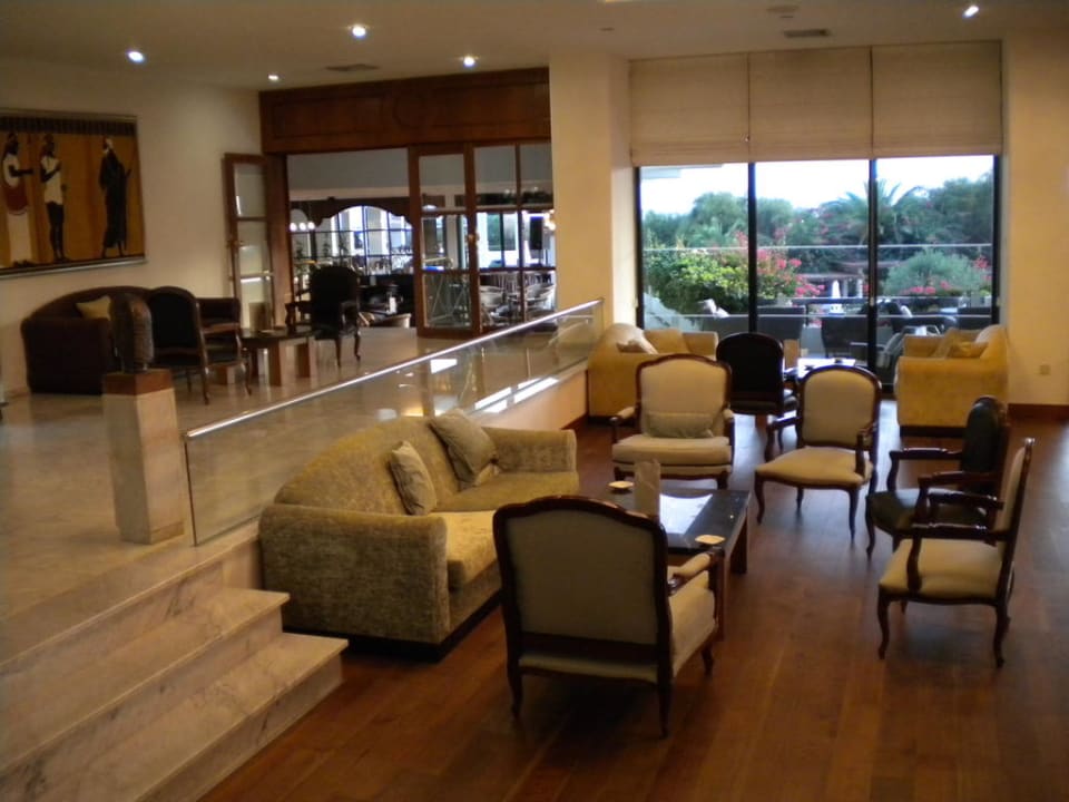 Eingangsbereich Hotel Grecian Bay