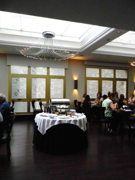 Überschaubares Angebot Hotel Intersur Recoleta