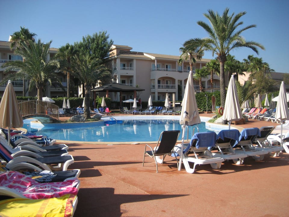 Liegen am Pool Playa Garden Selection Hotel & Spa