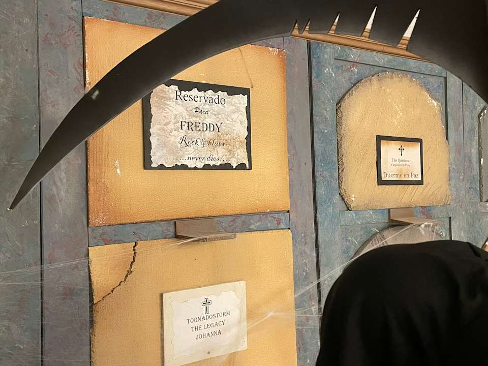 Lobby Bull Escorial & Spa