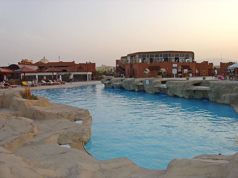 Kleiner Pool  SUNRISE Royal Makadi Resort