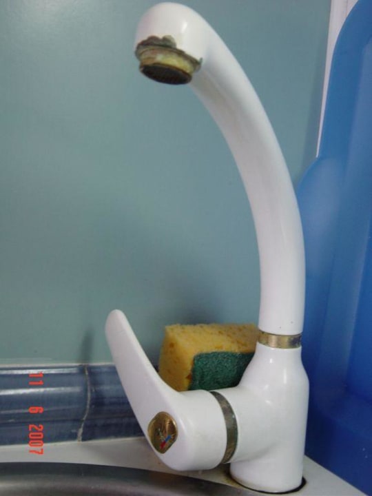 Brausearmatur-Küche Hotel Chiripa