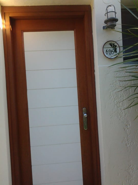 Unser Bungaloweingang... Phãea Cretan Malia