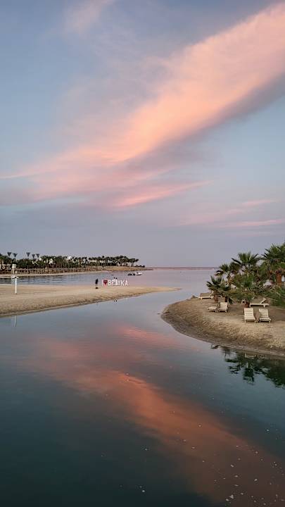 Strand Brayka Bay Resort