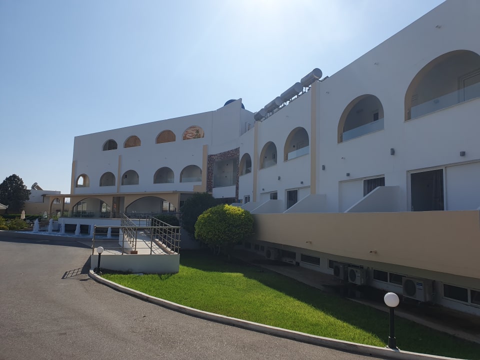 Außenansicht Hotel Belmare